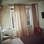Hotell Malta Milano