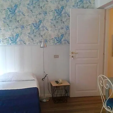Malta Hotel *